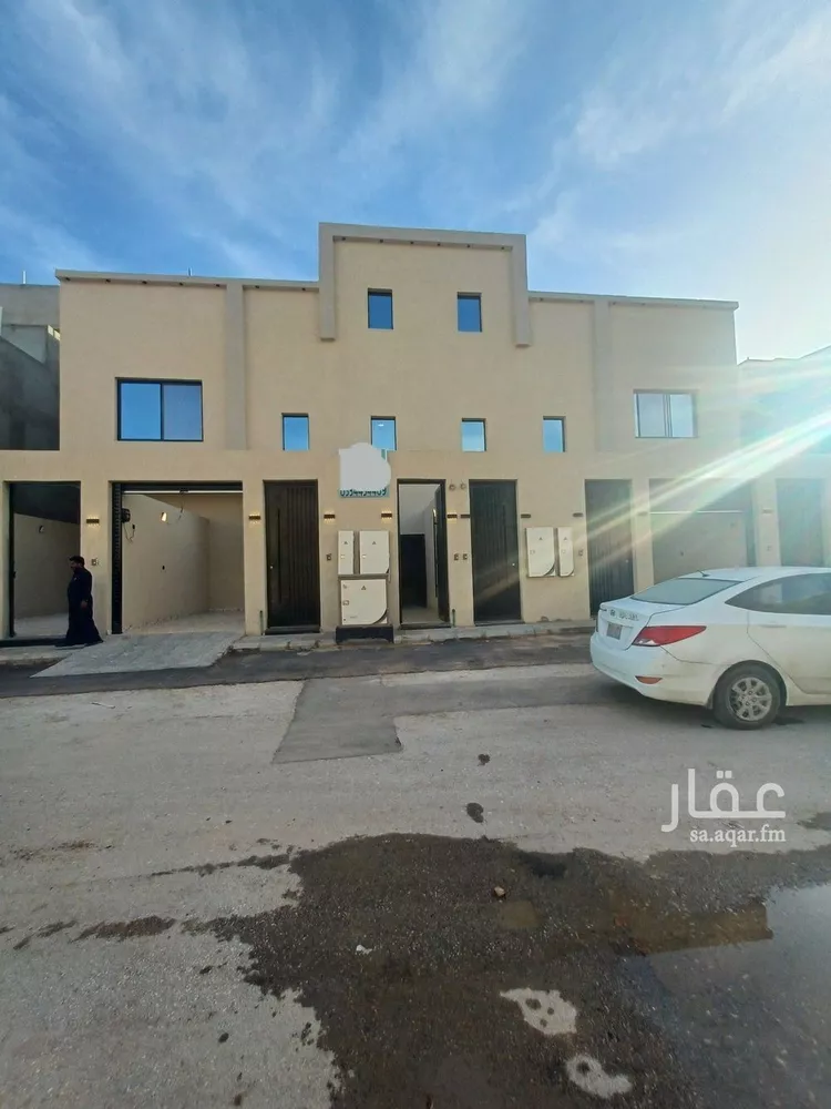 دور للبيع في شارع البلسم, حي أحد, مدينة الرياض, منطقة الرياض صورة 2