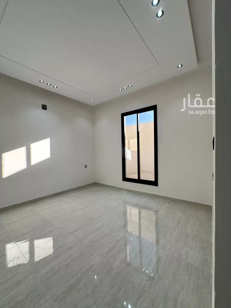 دور للبيع في شارع نجم الدين الايوبي, حي طويق, مدينة الرياض, منطقة الرياض صورة 3