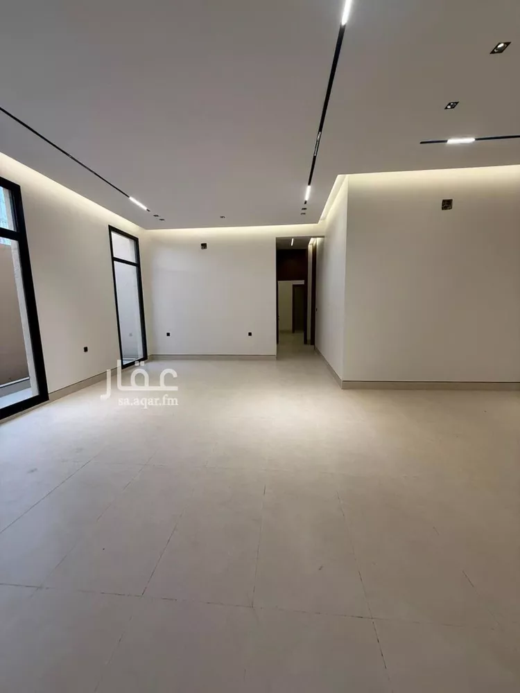 Floor for Sale in Riyadh Tuwaiq صورة 4