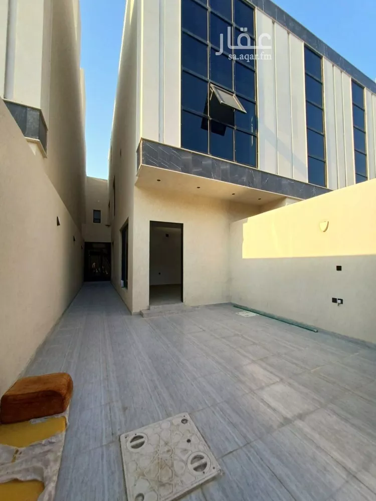 دور للبيع في شارع صفي الدين الكيلاني, حي العوالي, مدينة الرياض, منطقة الرياض صورة 3