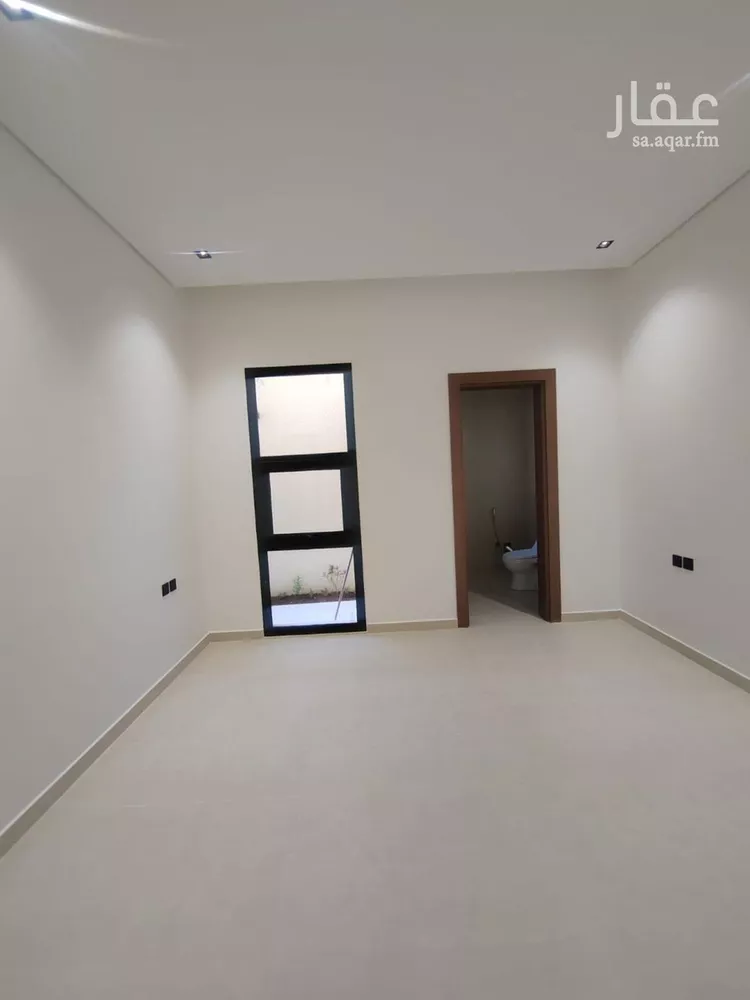 دور للبيع في شارع طفيلة, حي الحزم, مدينة الرياض, منطقة الرياض 11