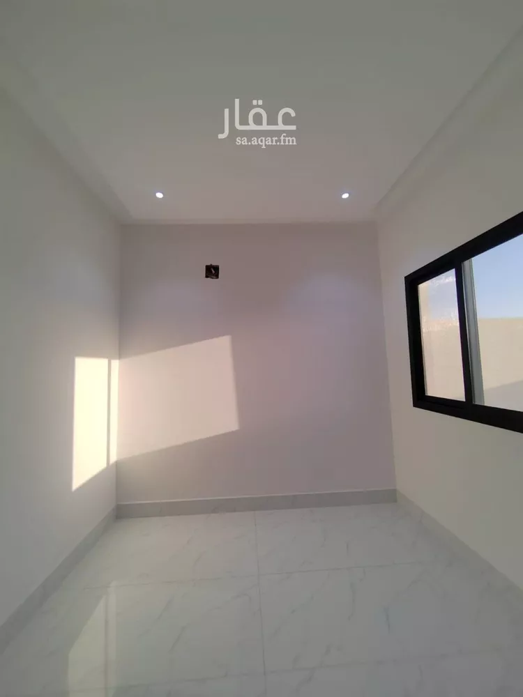 فيلا للبيع في شارع وادي مية, حي العريجاء الغربي, مدينة الرياض, منطقة الرياض صورة 4