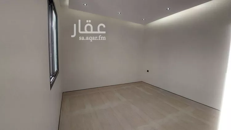 فيلا للبيع في شارع عقبة بن كعب, حي العريجاء الغربي, مدينة الرياض, منطقة الرياض 16