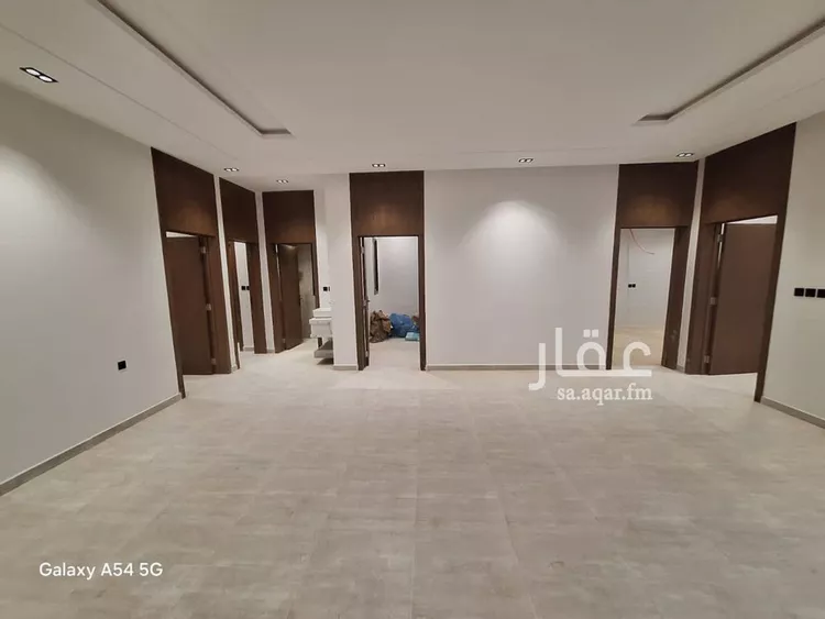 دور للبيع في شارع حمود بن ناصر بن عمر, حي طويق, مدينة الرياض, منطقة الرياض صورة 3