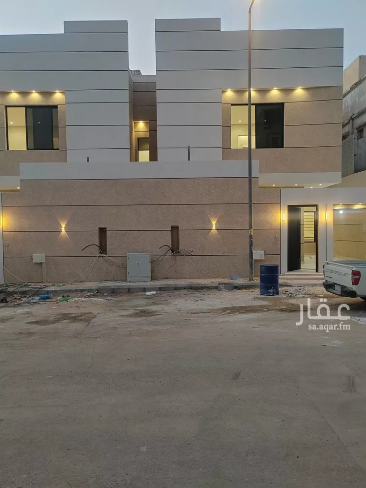 فيلا للبيع في شارع عبدالله بن طلحة, حي السويدي, مدينة الرياض, منطقة الرياض صورة 3