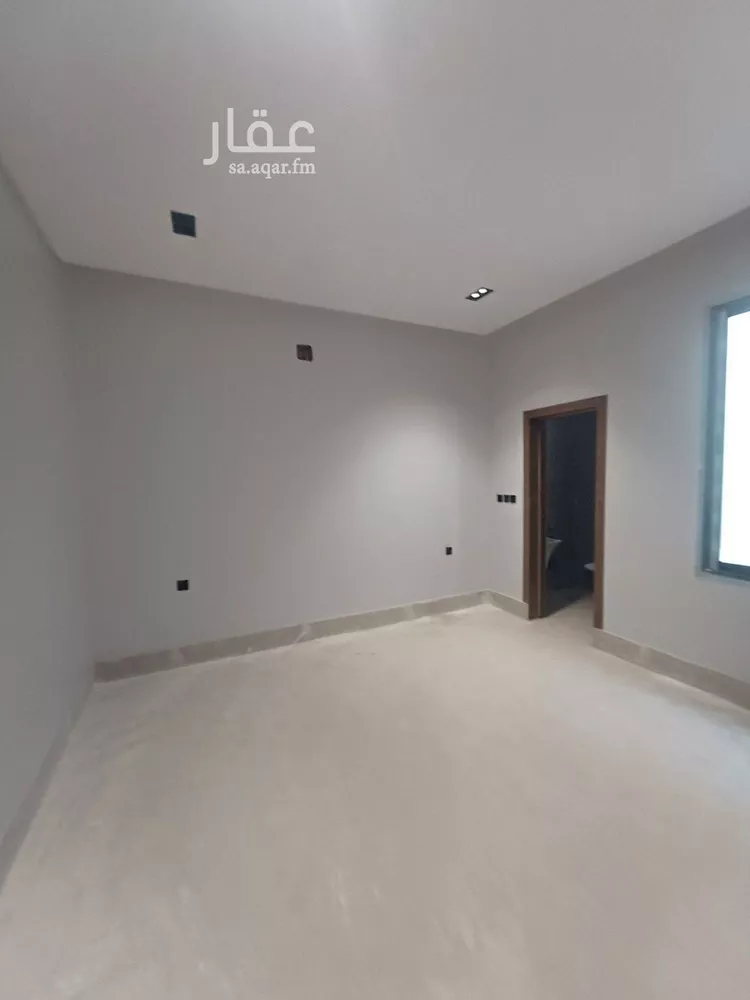 دور للبيع في شارع عويضة, حي العريجاء الغربي, مدينة الرياض, منطقة الرياض صورة 4
