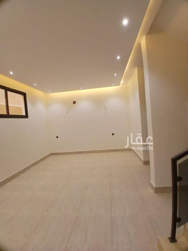 فيلا للبيع في شارع عبدالرحمن بن عبدالقاري, حي طويق, مدينة الرياض, منطقة الرياض صورة 4