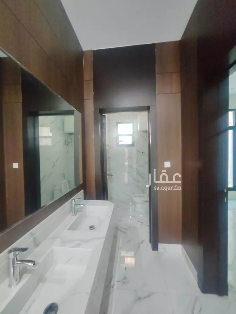 فيلا للبيع في شارع سراقة البارقي, حي العريجاء الغربي, مدينة الرياض, منطقة الرياض صورة 3