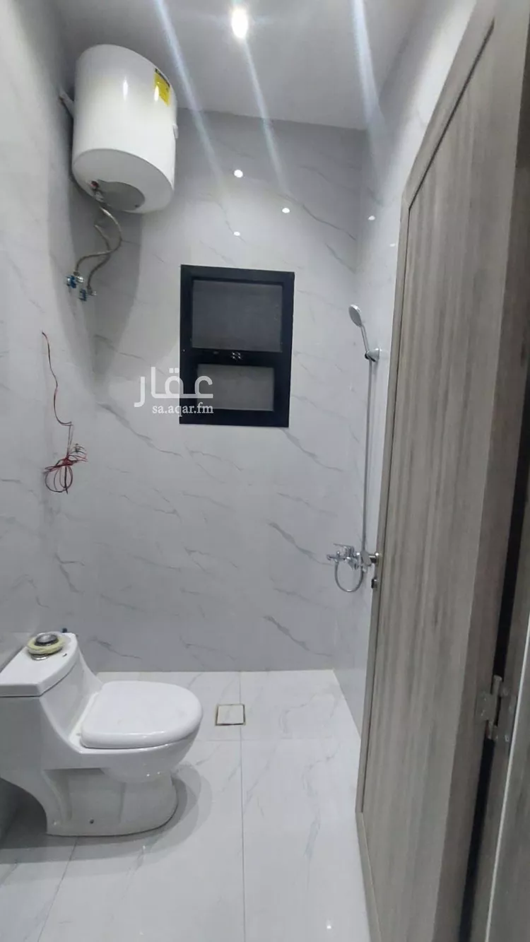 Floor for Sale in Riyadh Al Uraija Al Gharbiyah صورة 4