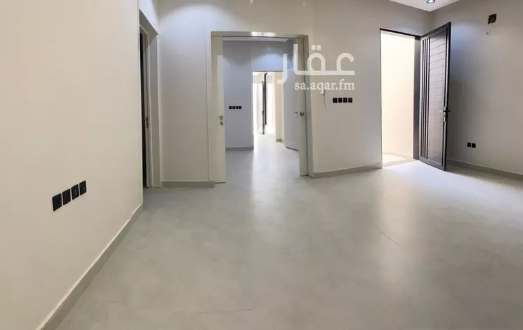 دور للبيع في شارع أحمد محمد جمال, حي طويق, مدينة الرياض, منطقة الرياض 8