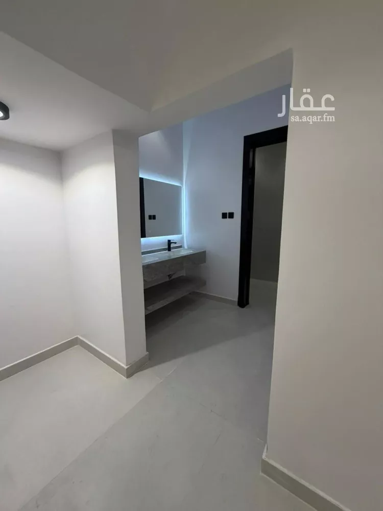 فيلا للبيع في شارع راجح ابن مزروع, حي السويدي, مدينة الرياض, منطقة الرياض صورة 5