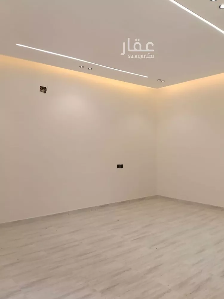 فيلا للبيع في شارع الجبل الأحمر, حي طويق, مدينة الرياض, منطقة الرياض 9