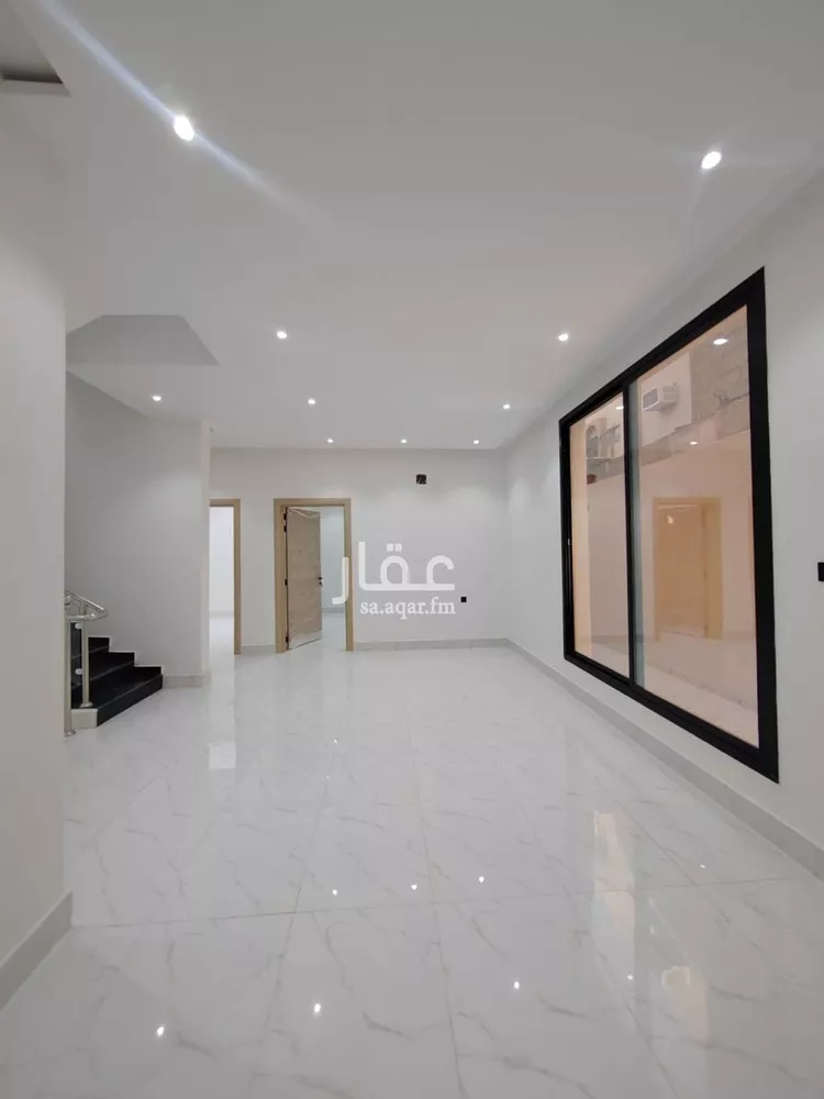 فيلا للبيع في شارع وادي مية, حي العريجاء الغربي, مدينة الرياض, منطقة الرياض 13