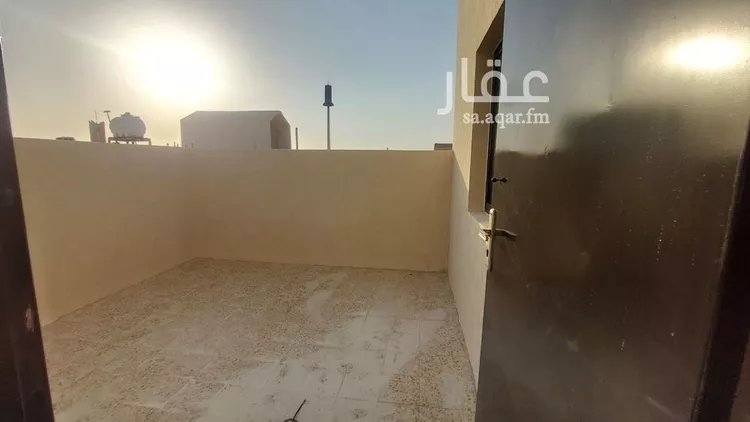 فيلا للبيع في شارع عقبة بن كعب, حي العريجاء الغربي, مدينة الرياض, منطقة الرياض 14