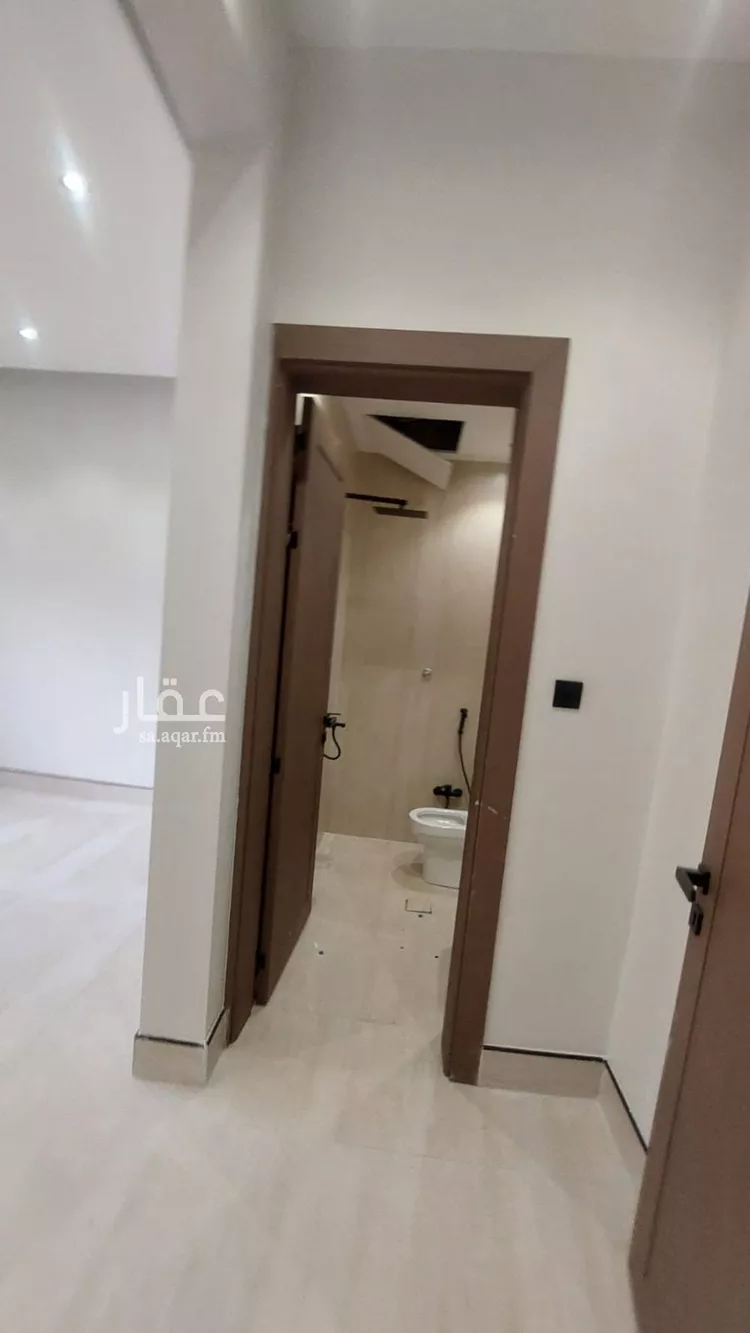 فيلا للبيع في شارع النفيس, حي طويق, مدينة الرياض, منطقة الرياض 16