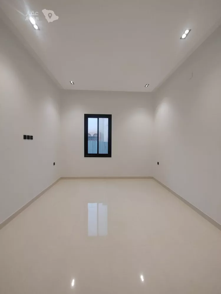 فيلا للبيع في شارع زينب بنت عبدالرحمن, حي العريجاء الأوسط, مدينة الرياض, منطقة الرياض 27