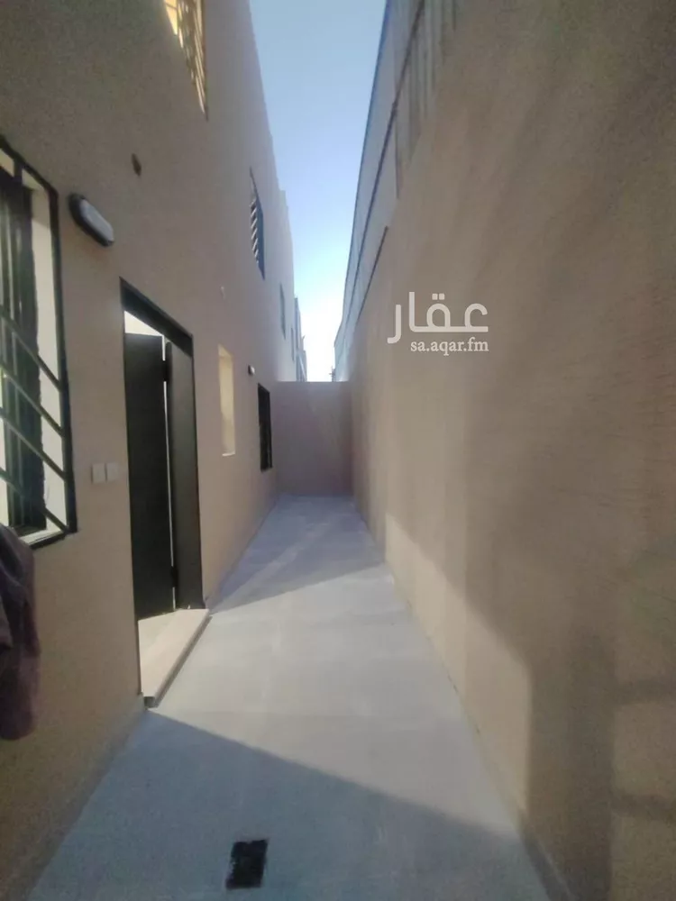فيلا للبيع في شارع بلاط الشهداء, حي السويدي, مدينة الرياض, منطقة الرياض صورة 2