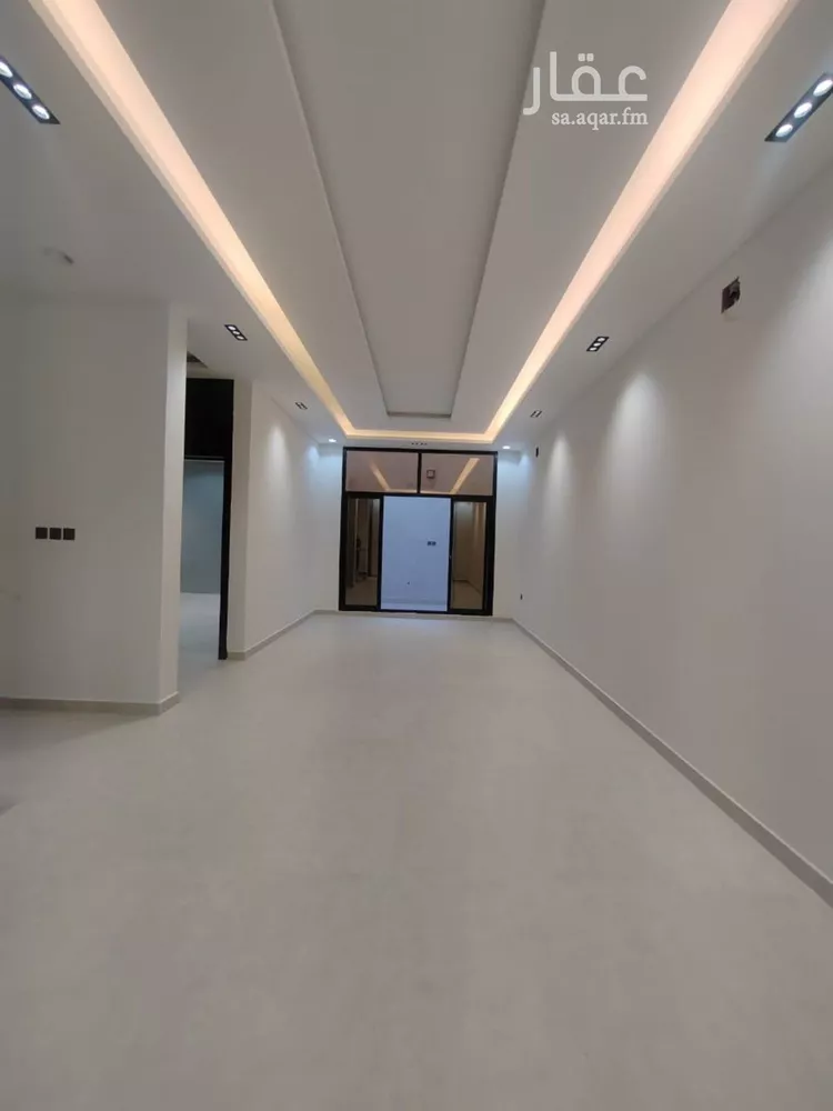 فيلا للبيع في شارع خارجة بن خذاقة, حي العريجاء الأوسط, مدينة الرياض, منطقة الرياض صورة 5