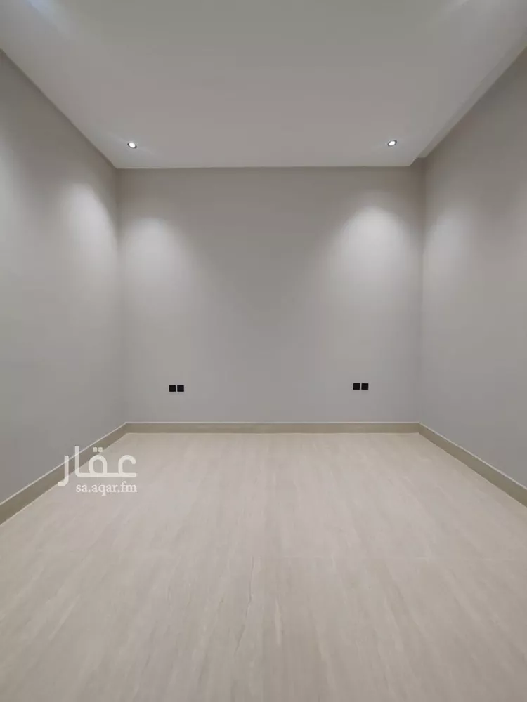 دور للبيع في شارع عامر القرشي, حي العوالي, مدينة الرياض, منطقة الرياض صورة 2