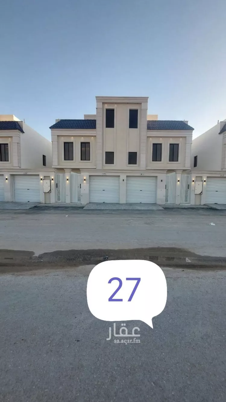 دور للبيع في شارع حامد عبدالحفيظ, حي عكاظ, مدينة الرياض, منطقة الرياض