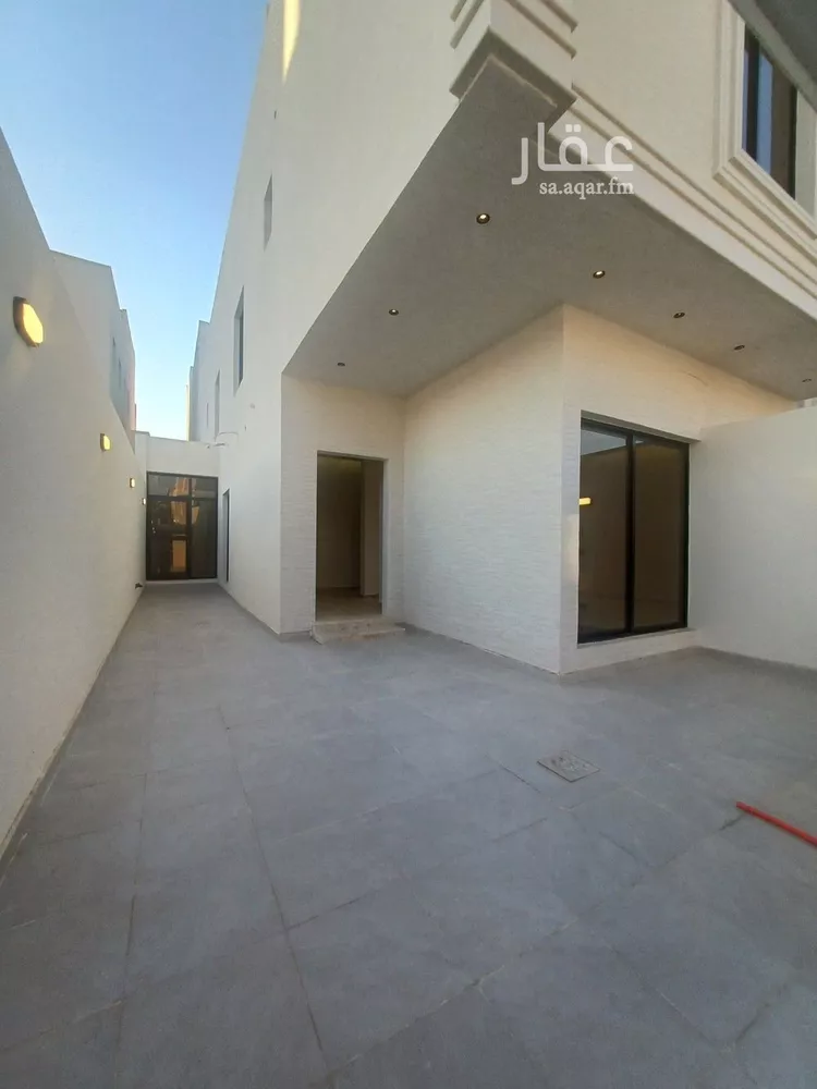 دور للبيع في شارع القماري, حي الحزم, مدينة الرياض, منطقة الرياض صورة 3