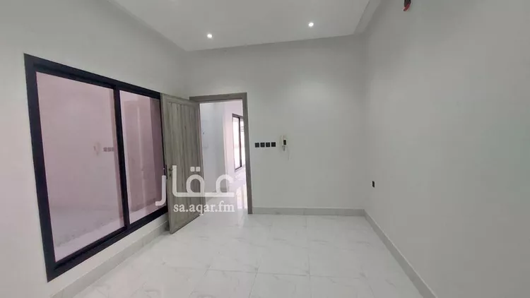 دور للبيع في شارع عبدالله بن جبر, حي العريجاء الغربي, مدينة الرياض, منطقة الرياض صورة 5