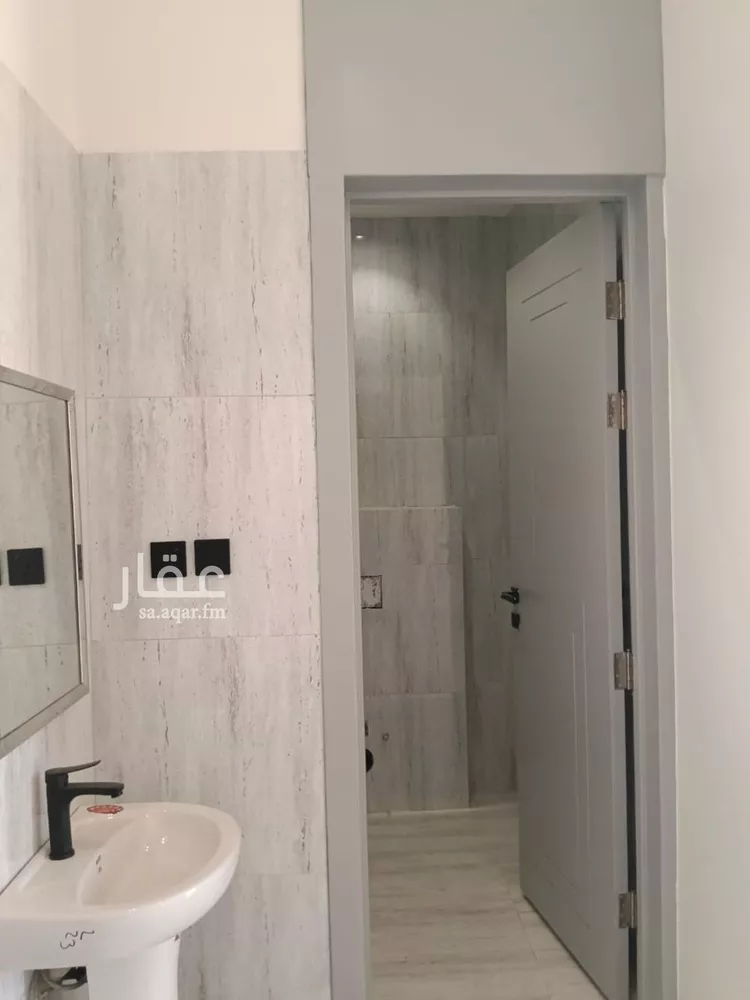 فيلا للبيع في شارع الجبل الأحمر, حي طويق, مدينة الرياض, منطقة الرياض 6