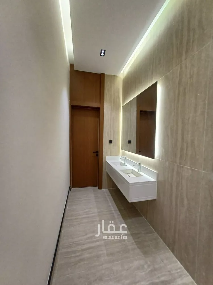 دور للبيع في شارع نجم الدين الأيوبي, حي طويق, مدينة الرياض, منطقة الرياض 16