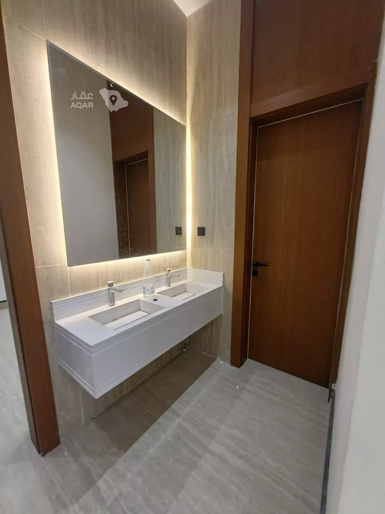 دور للبيع في شارع عبدالرحمن بن خضير, حي طويق, مدينة الرياض, منطقة الرياض 7