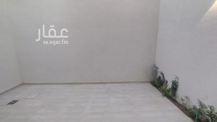 دور للبيع في شارع ابن حزم الأنصاري, حي بدر, مدينة الرياض, منطقة الرياض صورة 4