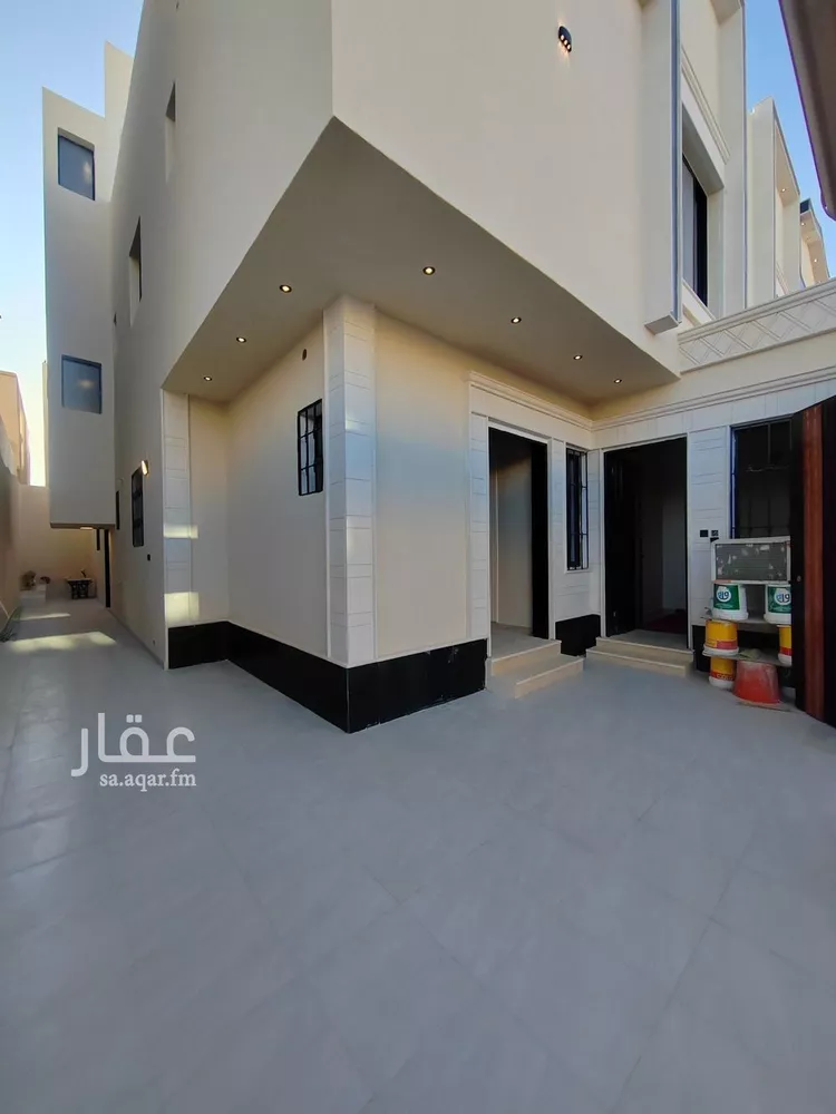 فيلا للبيع في شارع المضة, حي العريجاء الغربي, مدينة الرياض, منطقة الرياض صورة 3