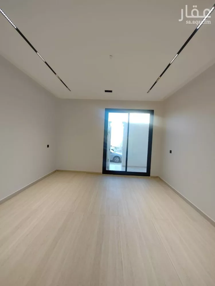 دور للبيع في شارع دمنهور, حي عكاظ, مدينة الرياض, منطقة الرياض صورة 4