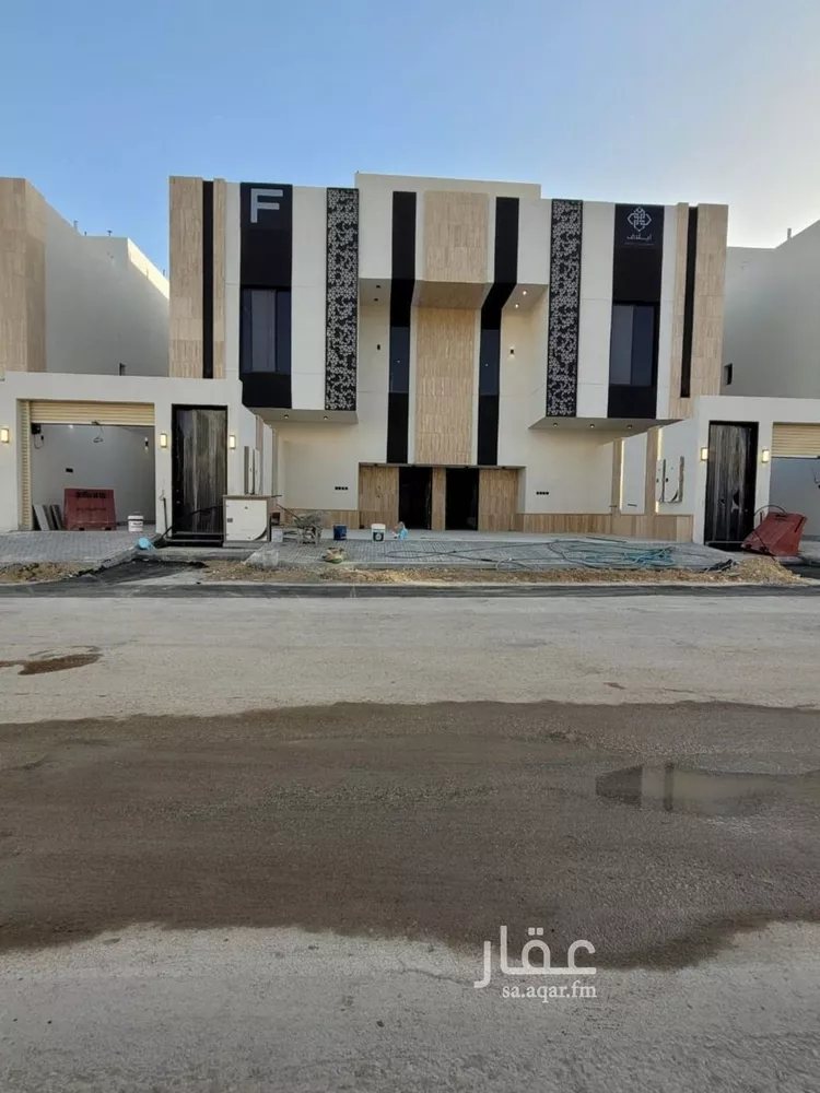 Floor for Sale in Riyadh Tuwaiq صورة 2