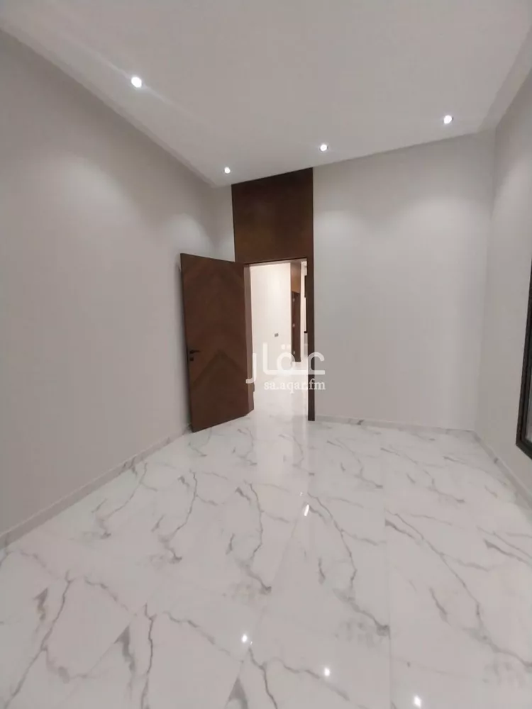 Floor for Sale in Riyadh Tuwaiq صورة 5