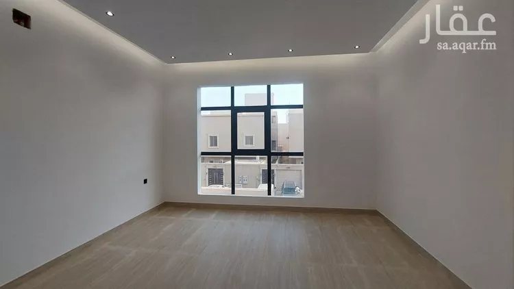 Floor for Sale in Riyadh Dhahrat Namar 7