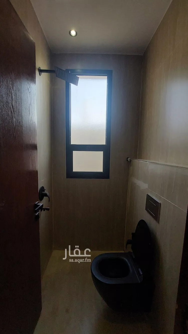 Floor for Sale in Riyadh Dhahrat Namar 18