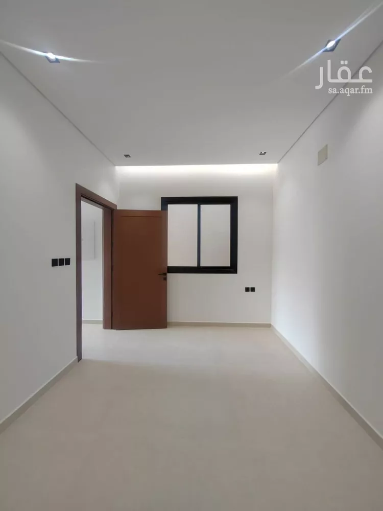 دور للبيع في شارع طفيلة, حي الحزم, مدينة الرياض, منطقة الرياض 9