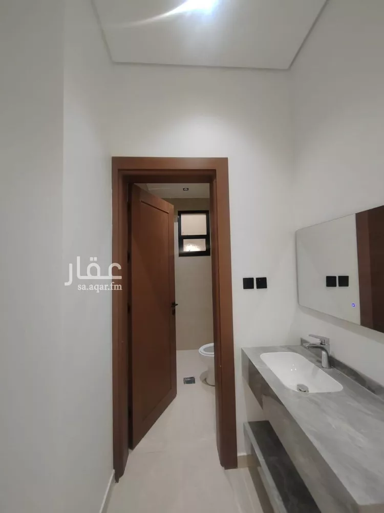 دور للبيع في شارع طفيلة, حي الحزم, مدينة الرياض, منطقة الرياض 8