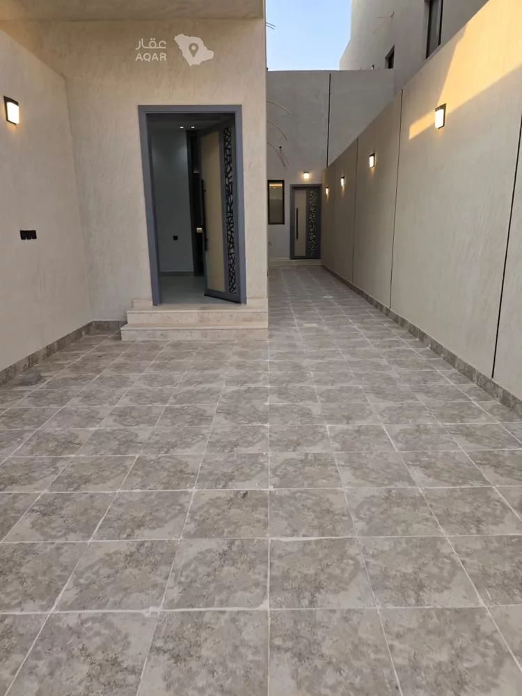 دور للبيع في شارع عبدالله بن عبدالوهاب, حي طويق, مدينة الرياض, منطقة الرياض 3