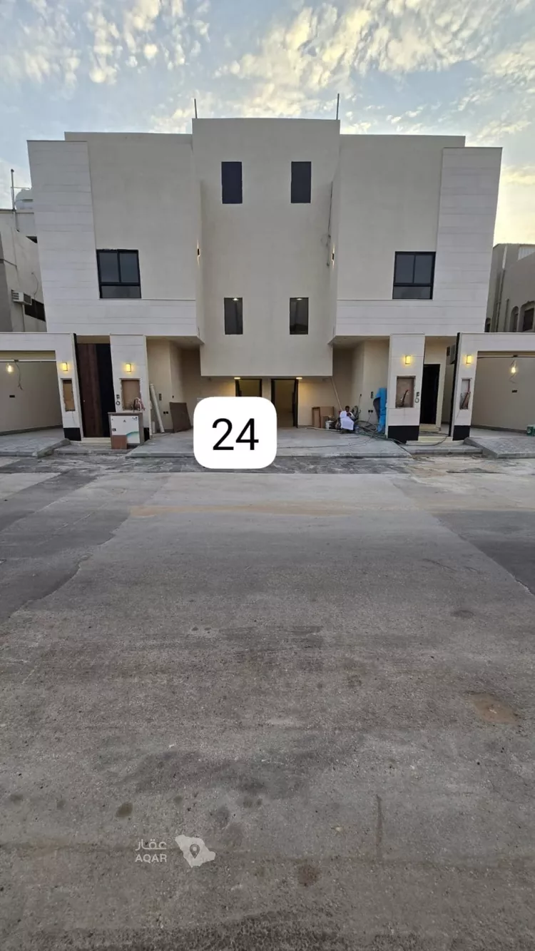 Apartment for Sale in Riyadh Al Uraija Al Gharbiyah