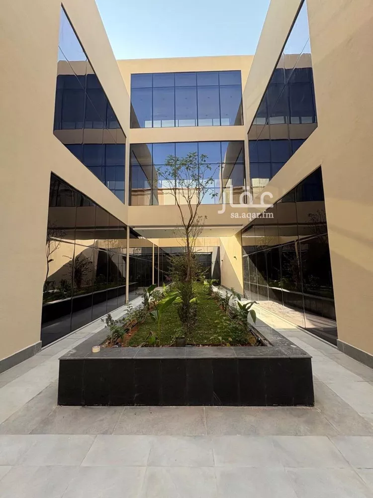 عمارة للإيجار في شارع سعود بن عبدالعزيز بن محمد الفرعي, حي النزهة, مدينة الرياض, منطقة الرياض