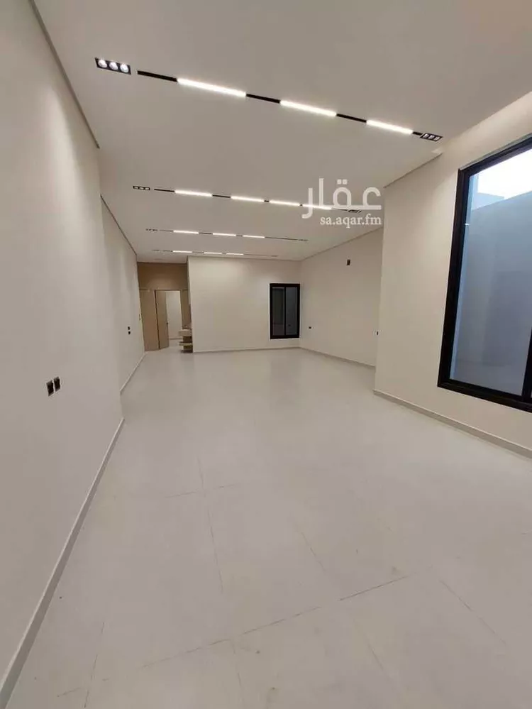 دور للبيع في شارع شرق, حي النظيم, مدينة الرياض, منطقة الرياض 11