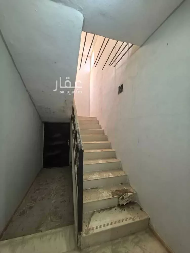 دور للبيع في شارع الحاجب, حي النظيم, مدينة الرياض, منطقة الرياض 7