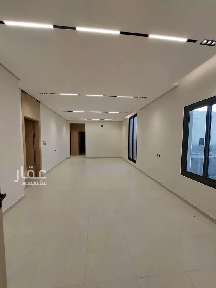 دور للبيع في شارع شرق, حي النظيم, مدينة الرياض, منطقة الرياض 14
