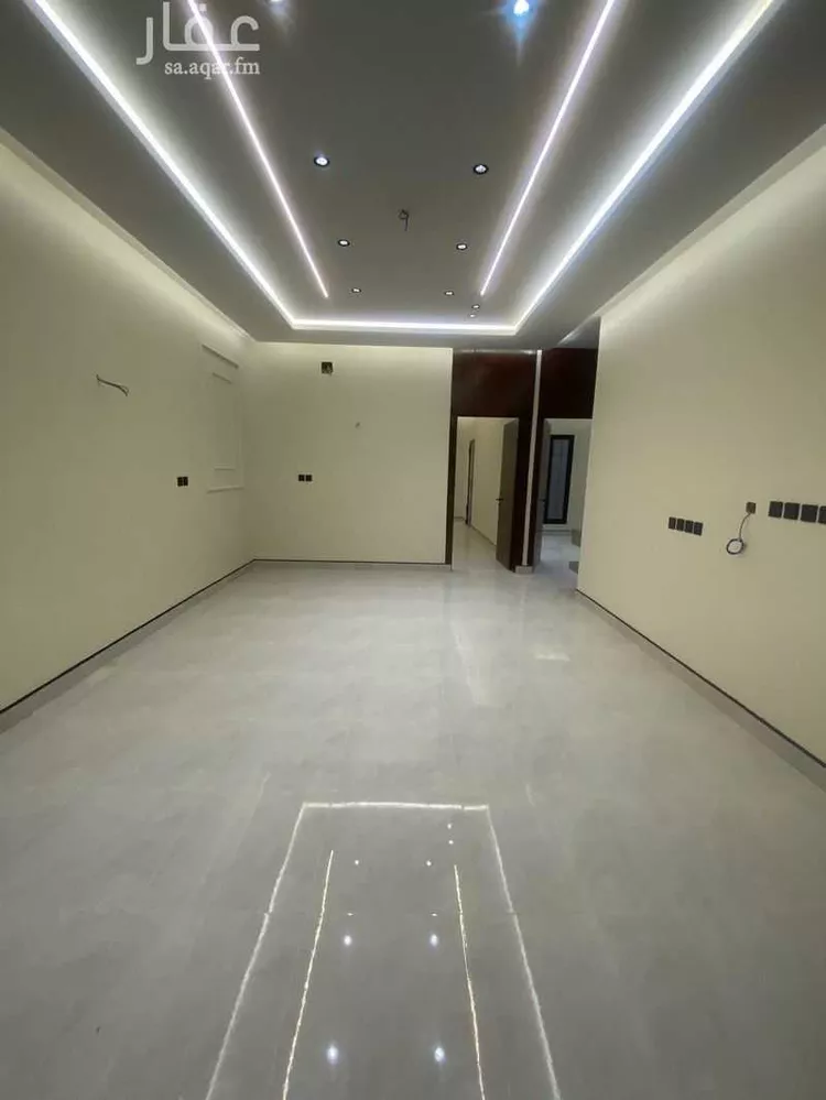 Floor for Sale in Riyadh An Nadhim 9