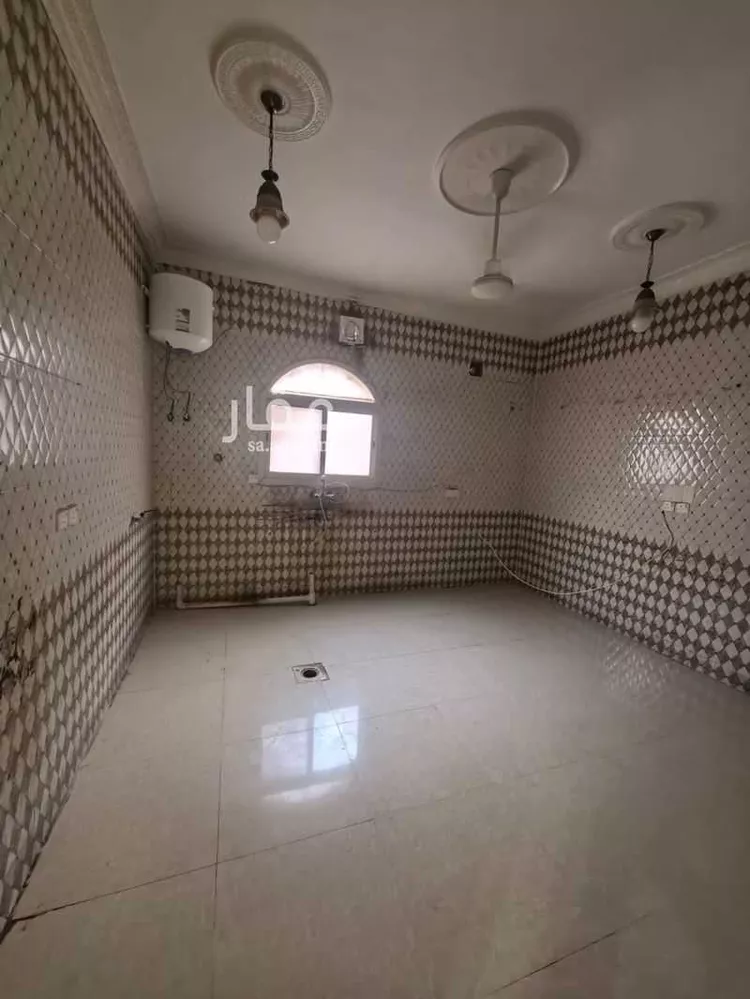 دور للبيع في شارع الحاجب, حي النظيم, مدينة الرياض, منطقة الرياض 13