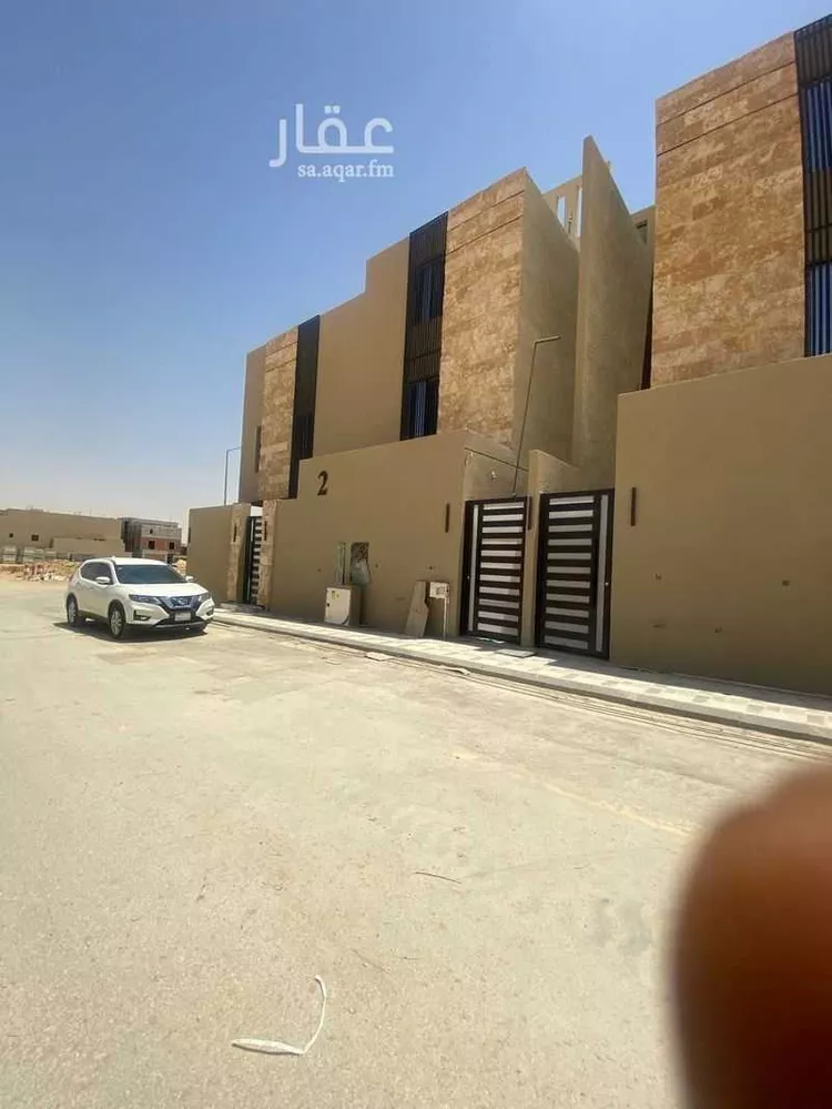 دور للبيع في حي الجنادرية, مدينة الرياض, منطقة الرياض 8