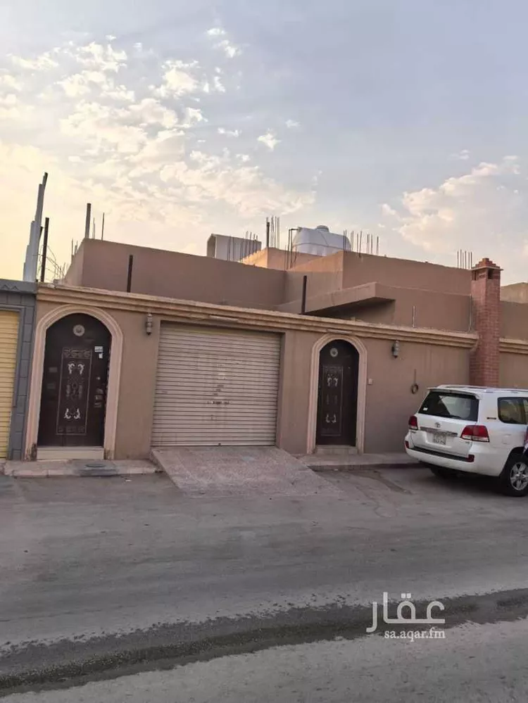 دور للبيع في شارع الحاجب, حي النظيم, مدينة الرياض, منطقة الرياض صورة 4