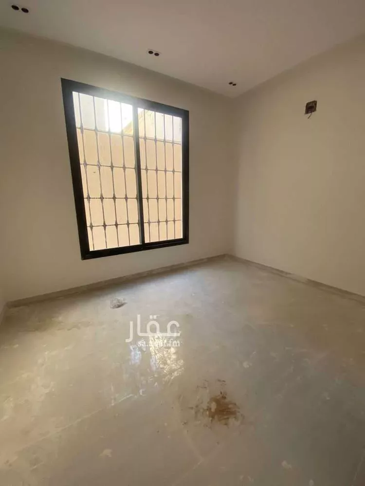 دور للبيع في شارع الحاسي, حي النظيم, مدينة الرياض, منطقة الرياض صورة 5