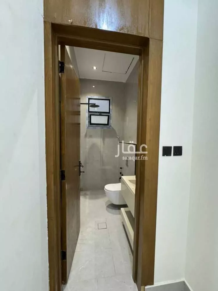 دور للبيع في حي الجنادرية, مدينة الرياض, منطقة الرياض 8